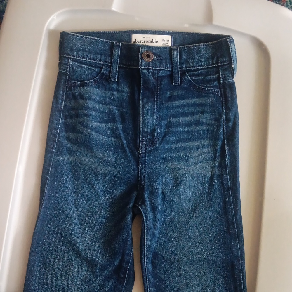 Abercrombie high-waist jeans with zippers at ankles - Picture 2 of 4